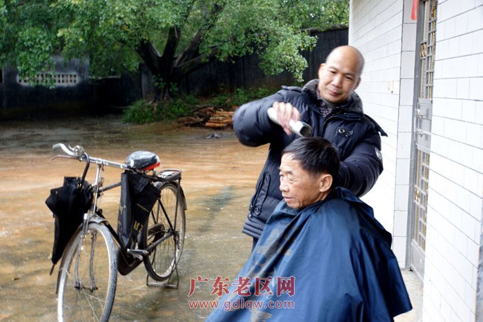 图片说明