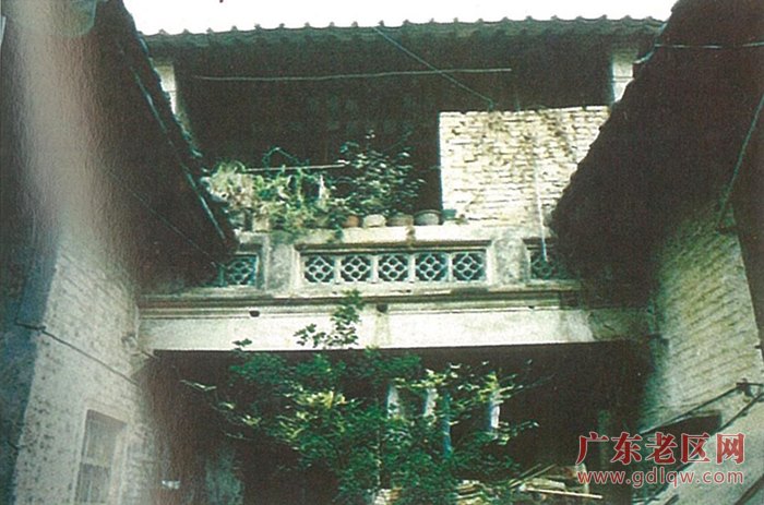 图片说明