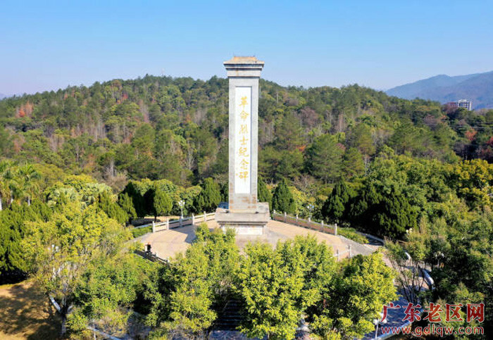 蕉岭革命烈士纪念碑.jpg