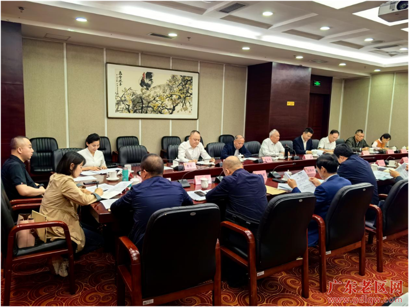 5月13日，陈开枝一行与贵州省直有关部门座谈。.png